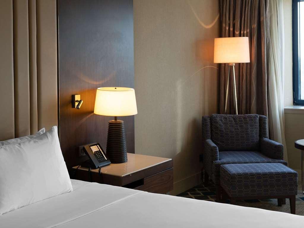 Moevenpick Hotel Tașkent Cameră foto